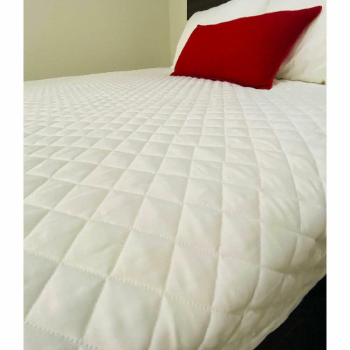 Ganesh Mills or Oxford Super Blend GANESH DIAMOND CHECK or QUILTED BED TOPPER or 100percent POLYESTER WHITE