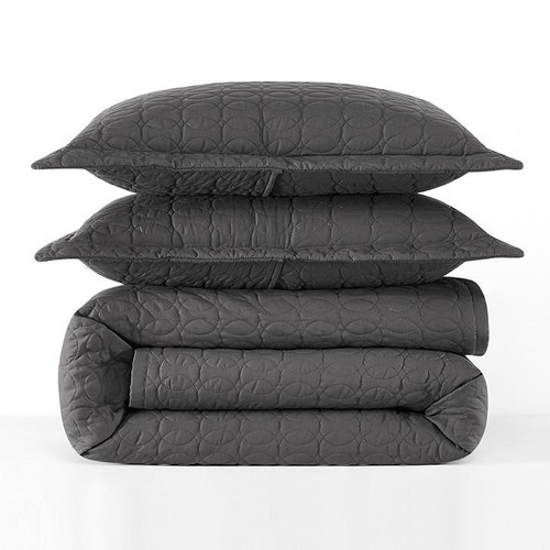 Berkshire Hospitality Bubbles Quilted Bed Scarf & Throws 