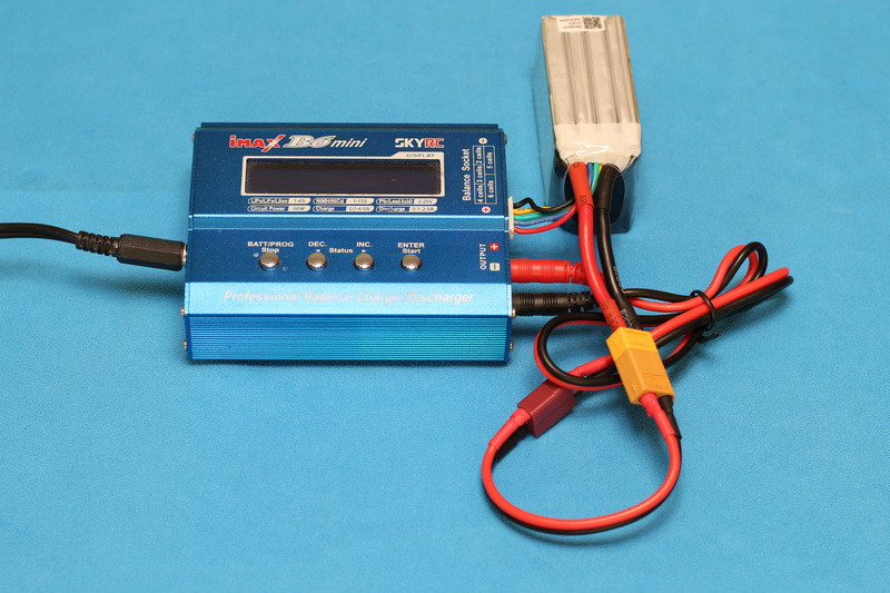 Tattu 1300mAh 4S 120C 2個セット✨️ Tattu 1300mAh 4S 120C 14.8V R-Line Version 3.0 Lipo Battery