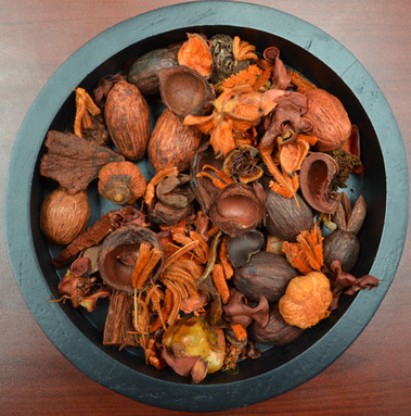 Purchase Wholesale potpourri simmer pot. Free Returns & Net 60 Terms on  Faire