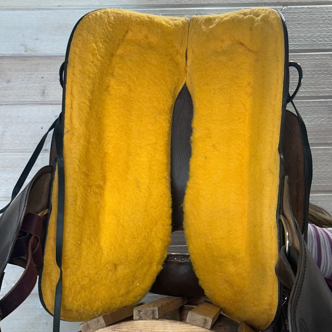 Used Crates Western Trail Saddle Western Tack