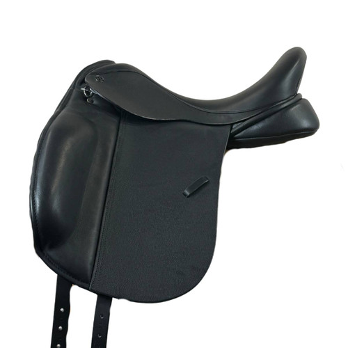 Used Trilogy Debbie McDonald Dressage Saddle left side