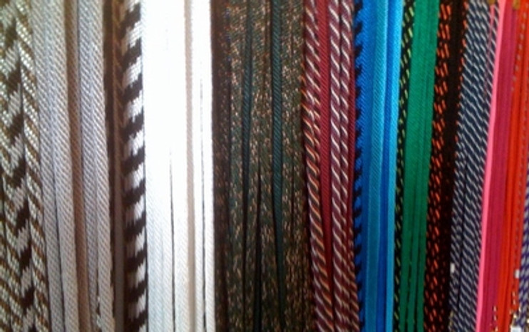 https://d3d71ba2asa5oz.cloudfront.net/12002466/images/nylon-lead-rope-1__32870.jpg