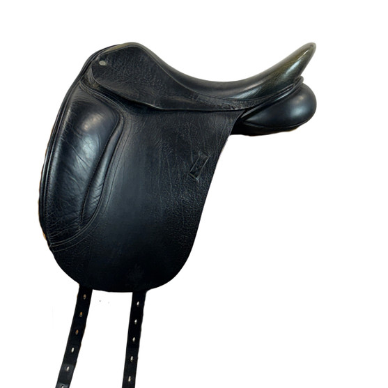Used Superior Saddlery Dressage Saddle left side