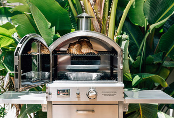 The Freestanding Outdoor Oven - Natural Gas