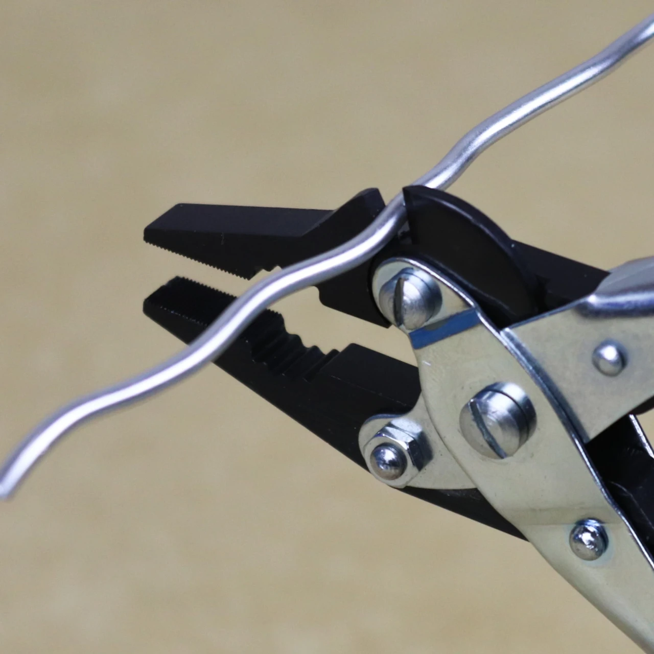 Combination Parallel Plier Return Spring 150 mm - Maun Industries Limited