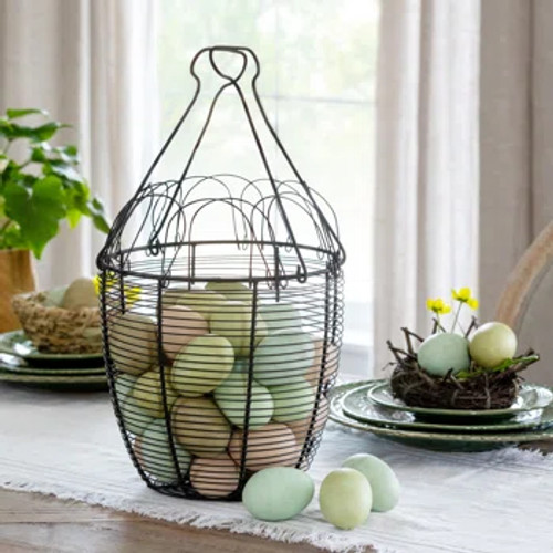 Folding egg basket