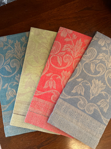 image__44302.1729891465.386.