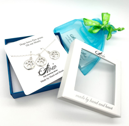 N05185 - Paw Print Pendant. Dogs leave Paw prints On our Hearts