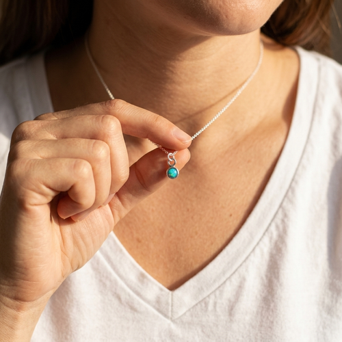 N11720 - C - Tiny Opal pendant