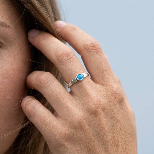 ASR585 - Silver ring with Opal and hearts