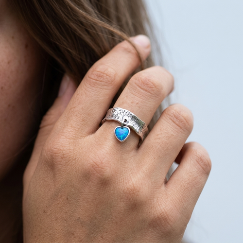 R5835 - Hammered silver ring with dangle Opal heart 