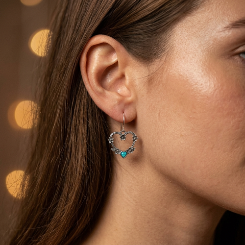 E9203 - Pretty heart earring hooks made with flowers 