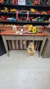 HALL TABLE-CHERRY/BOULDER DISCONTINUED HALL TABLE-CHERRY/BOULDER DISCONTINUED