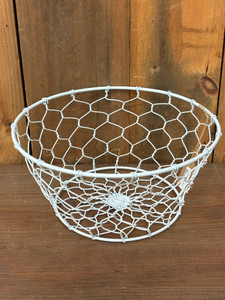 BASKET CHICKEN WIRE WHITE BASKET CHICKEN WIRE WHITE