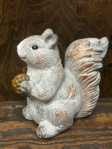 Resin Squireel 7"x7" Resin Squireel 7"x7"