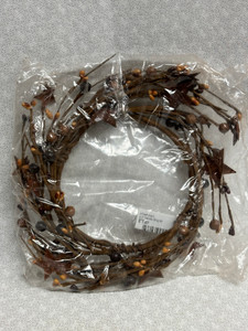 4.5" CANDLE RING W/ STARS 4.5" CANDLE RING W/ STARS