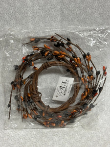 PIP BERRY CANDLE RING 2.25"-BROWN/BLACK/ORANGE PIP BERRY CANDLE RING 2.25"-BROWN/BLACK/ORANGE