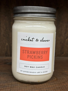 STRAWBERRY PICKINS 8oz Candle STRAWBERRY PICKINS 8oz Candle