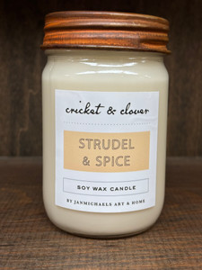 STRUDEL & SPICE 8oz Candle STRUDEL & SPICE 8oz Candle