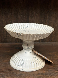 METAL WHITEWASHED CANDLE HOLDER METAL WHITEWASHED CANDLE HOLDER