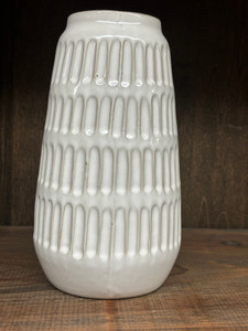 CERAMIC VASE WHITE 4 .5 "X8 " CERAMIC VASE WHITE 4 .5 "X8 "