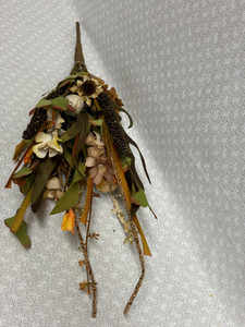 VINTAGE DAISY PICK 18" VINTAGE DAISY PICK 18"