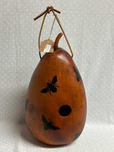 HONEY BEE BIRDHOUSE HONEY BEE BIRDHOUSE