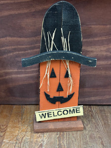 30" PUMPKIN FACE WITH SIGN-ON BASE 30" PUMPKIN FACE WITH SIGN-ON BASE