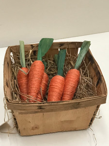 BERRY BASKET W/CARROTS BERRY BASKET W/CARROTS