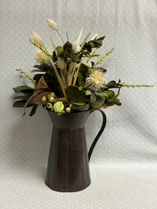 _FALL FLOWERS IN VASE _FALL FLOWERS IN VASE