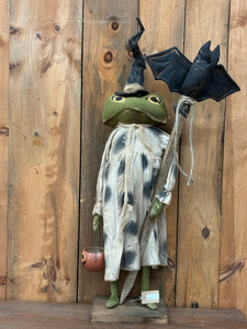 FROG WITCH_W/BAT-HALLOWEEN FROG WITCH_W/BAT-HALLOWEEN
