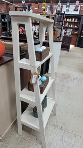 4' STEP LADDER SHELF-CREAM/CREAM 4' STEP LADDER SHELF-CREAM/CREAM