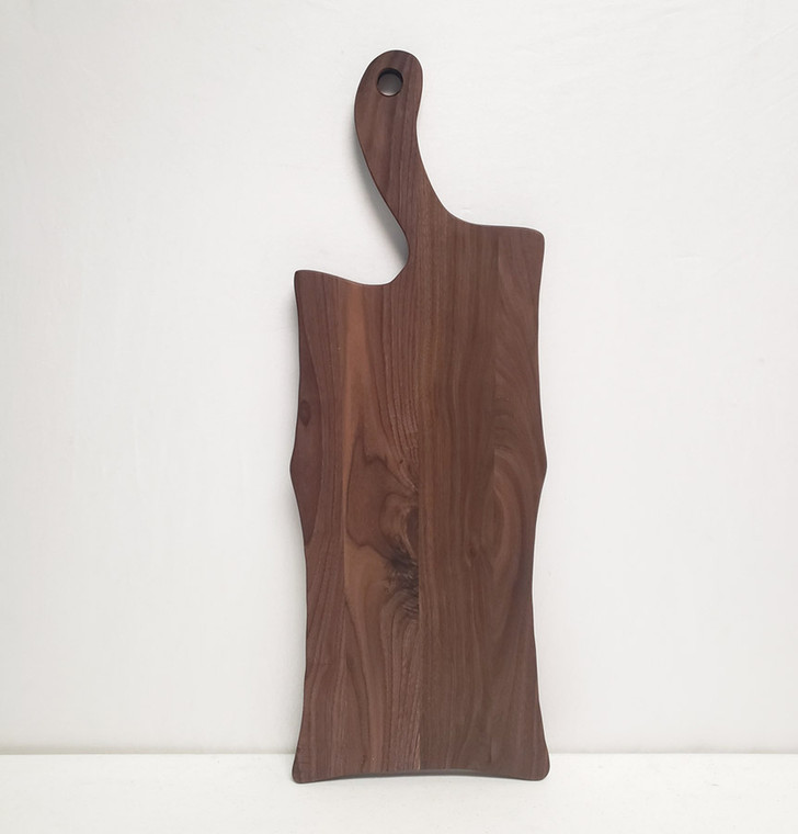 CURVED CHARCUTERIE BOARD-WALNUT