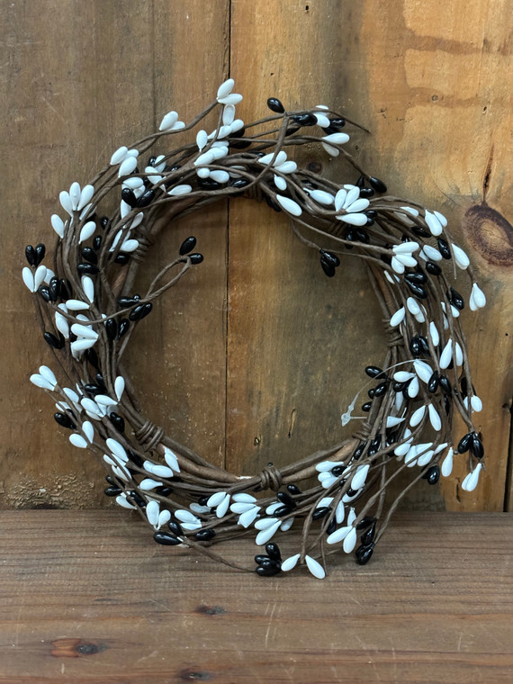 PIP BERRY CANDLE RING, 5"-PURE WHITE/BLACK