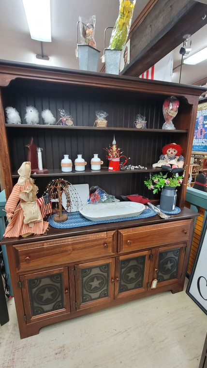 4 DOOR HUTCH W/TIN - OPEN TOP-KONA/CHERRY