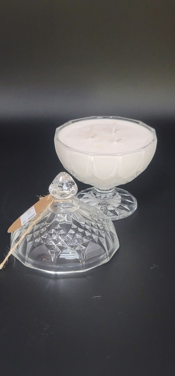 SMALL COVERED CANDY DISH VN