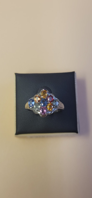 SAPPHIRE CLUSTER RING