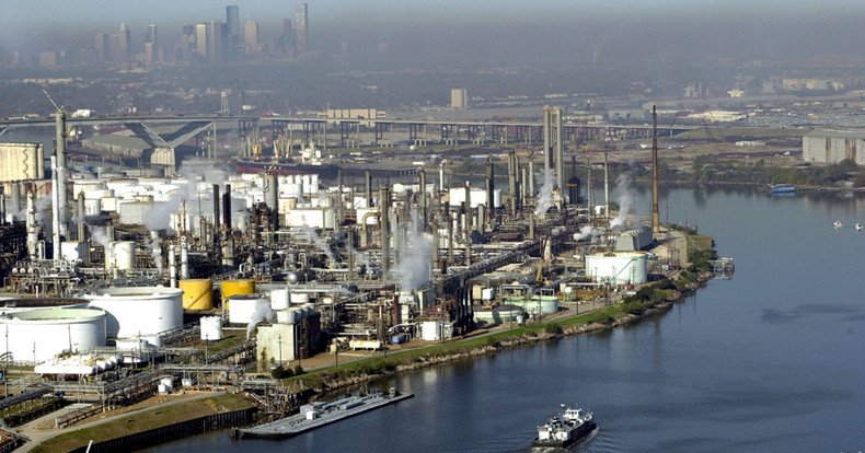 2025 Tariffs & Commodity Chemicals: Prices, Supply & Our Plan