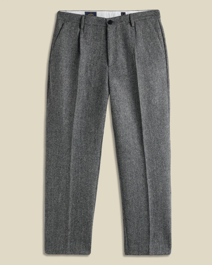 Portuguese Flannel wool herringbone single pleat trouser.
