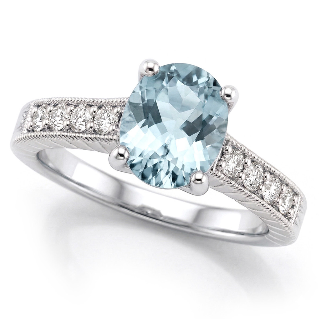 Oval Aquamarine and Diamond Engagement Ring Vintage-Inspired