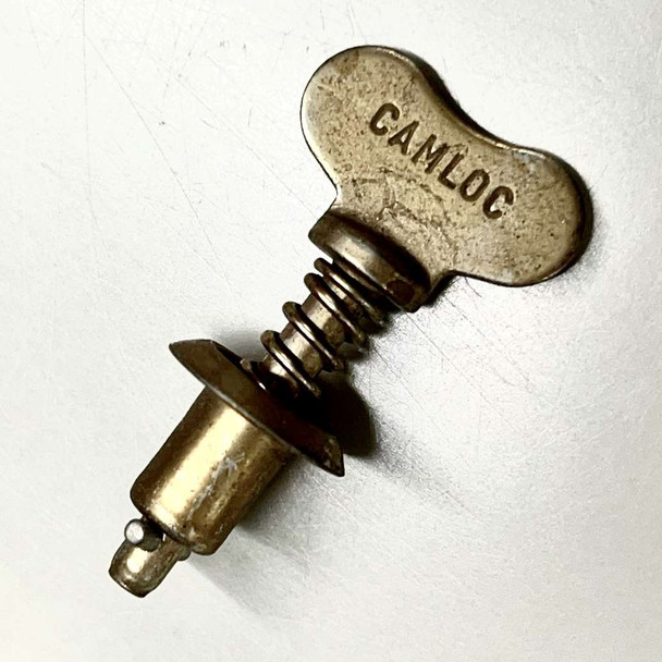 487-629: STUD- BAIL HANDLE CAM KM894 (Piper) 487-692