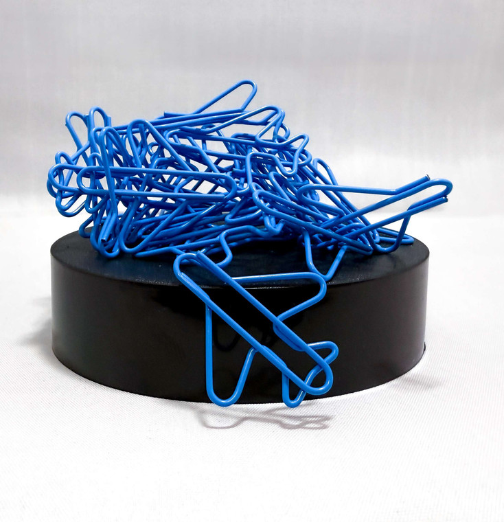 Magnetic Airplane Paperclip Set