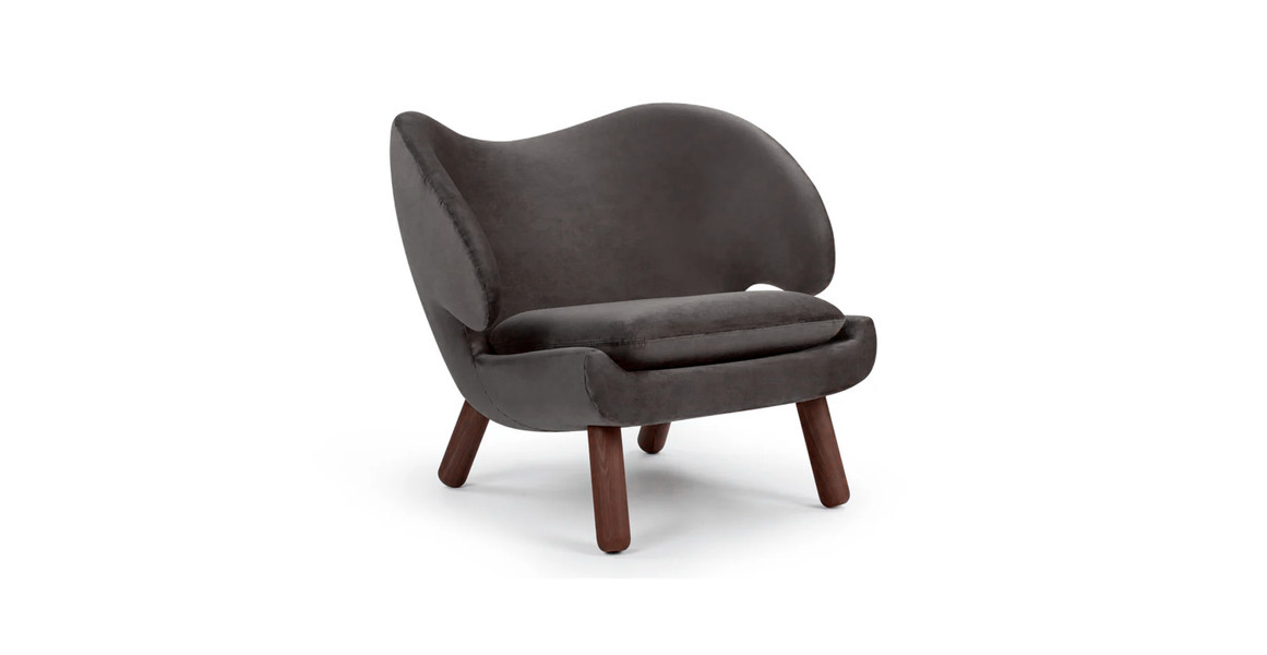 Finn Juhl Pelican Chair - Walnut Legs