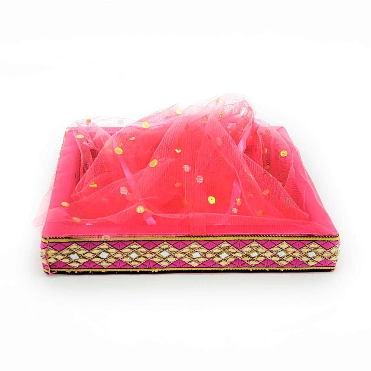 4 Interesting Ways To Pack A Saree - Threads - WeRIndia | Wedding gifts  packaging, Bridal gift wrapping ideas, Wedding gift wrapping