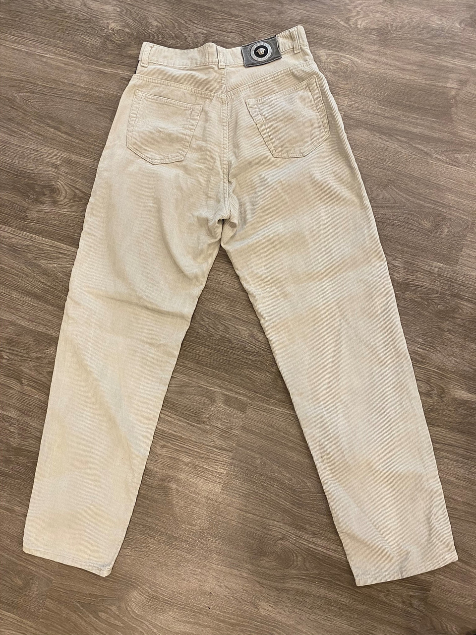 Score zoals dat Embryo Versace Jeans Signature Beige Corduroy Jeans Pants Vintage