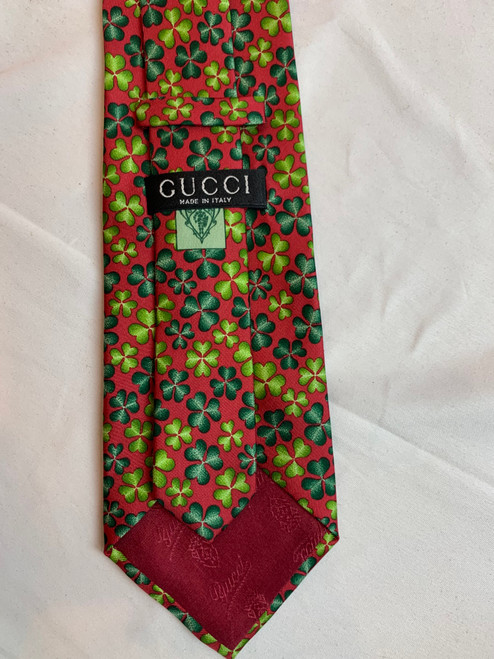 Second hand Gucci Lucky Charm Clover Silk Tie