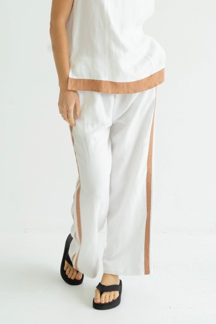 WY0659 STRIPED PANTS WHITE/TAN