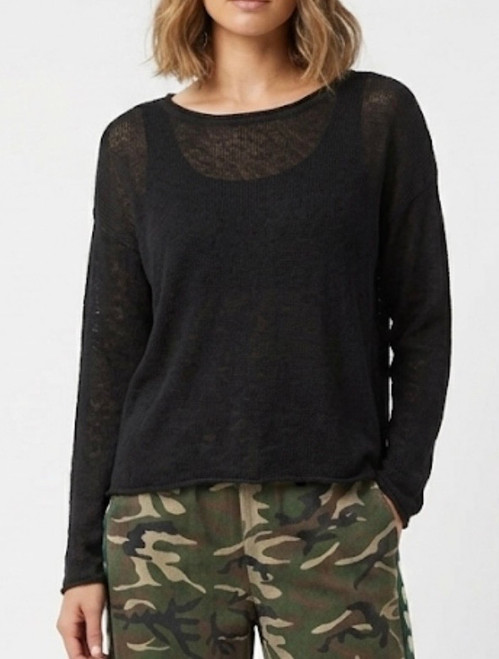LIGHT KNITTED JUMPER