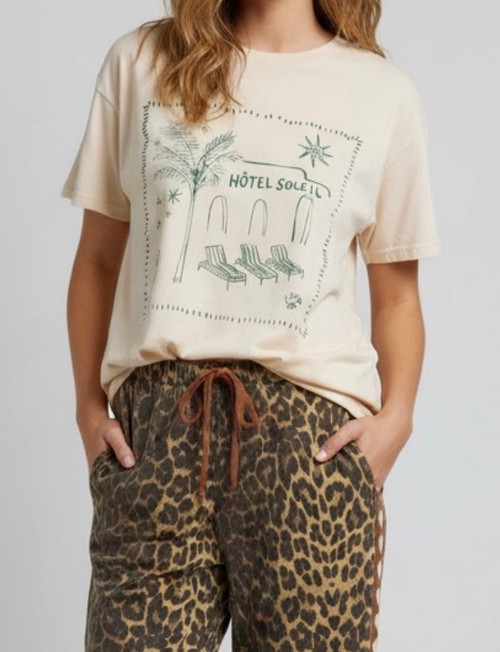 HOTEL SOLEIL TEE BEIGE